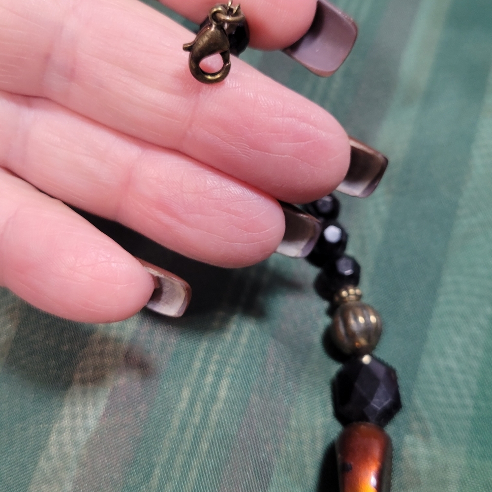 Ladies necklace